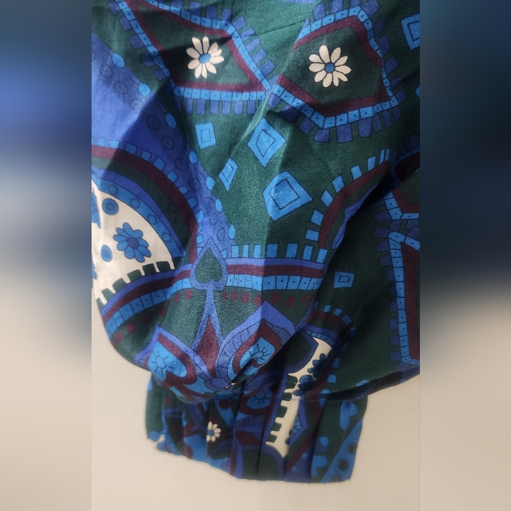 Sea New York Blue Floral Paisley Top, Size Small, 100 %‎ Silk. - Picture 2 of 11